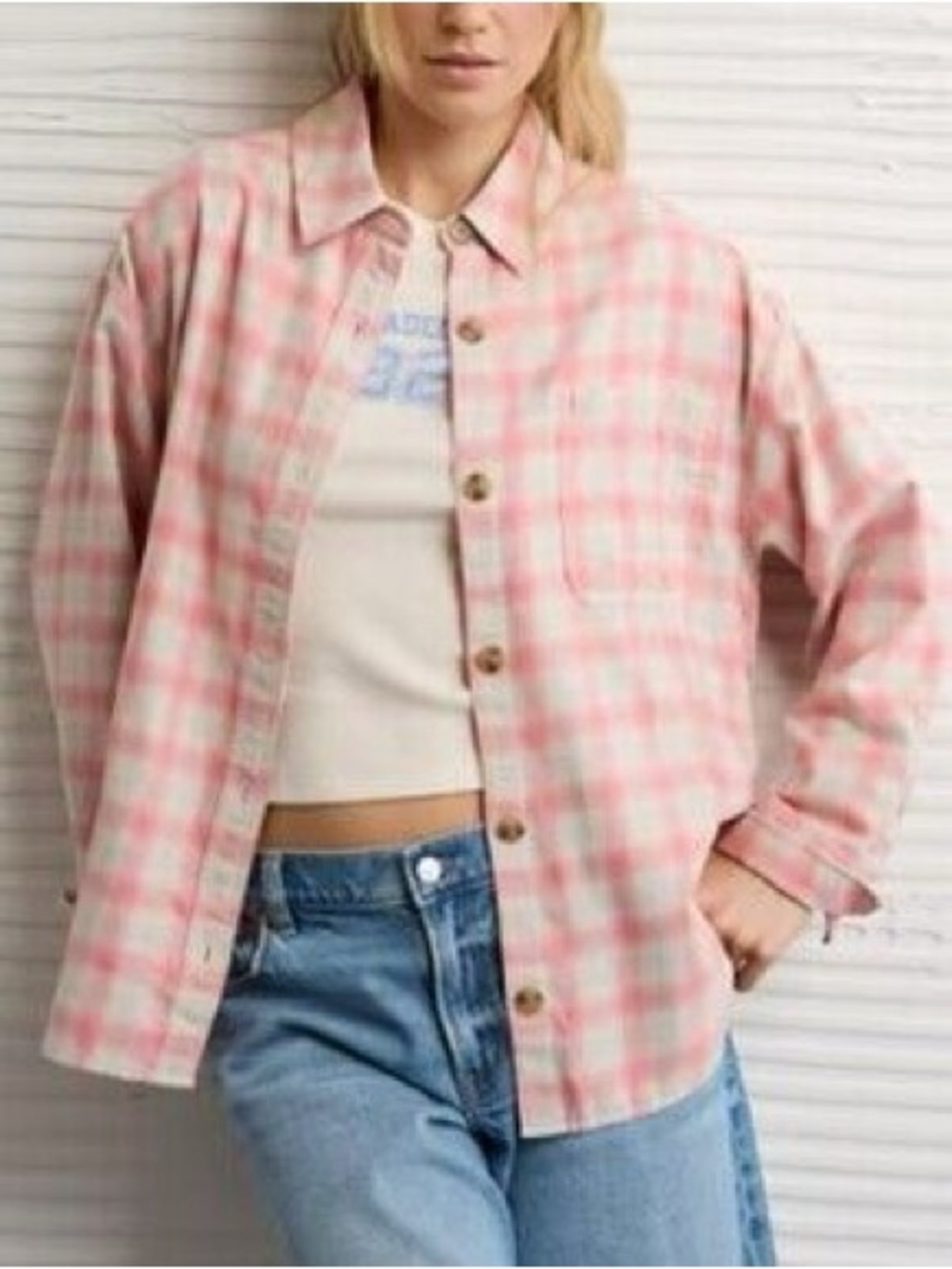 AMERICAN EAGLE WOMEN PINK PLAID FLANNEL SHIRT small